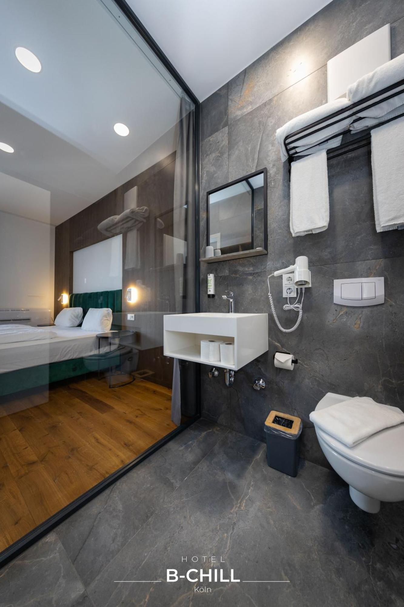 B-Chill Cologne Hotel Luaran gambar